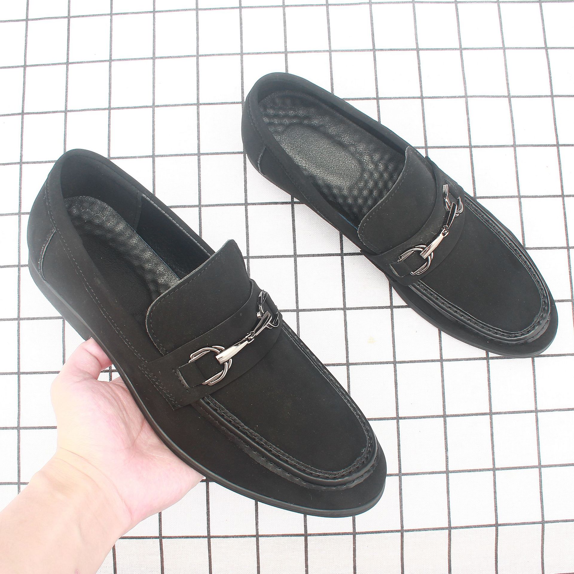 ŷ������Ͱ���Ӣ�׸�����ʿ������װƤЬ����ƤԲͷ��Ь236