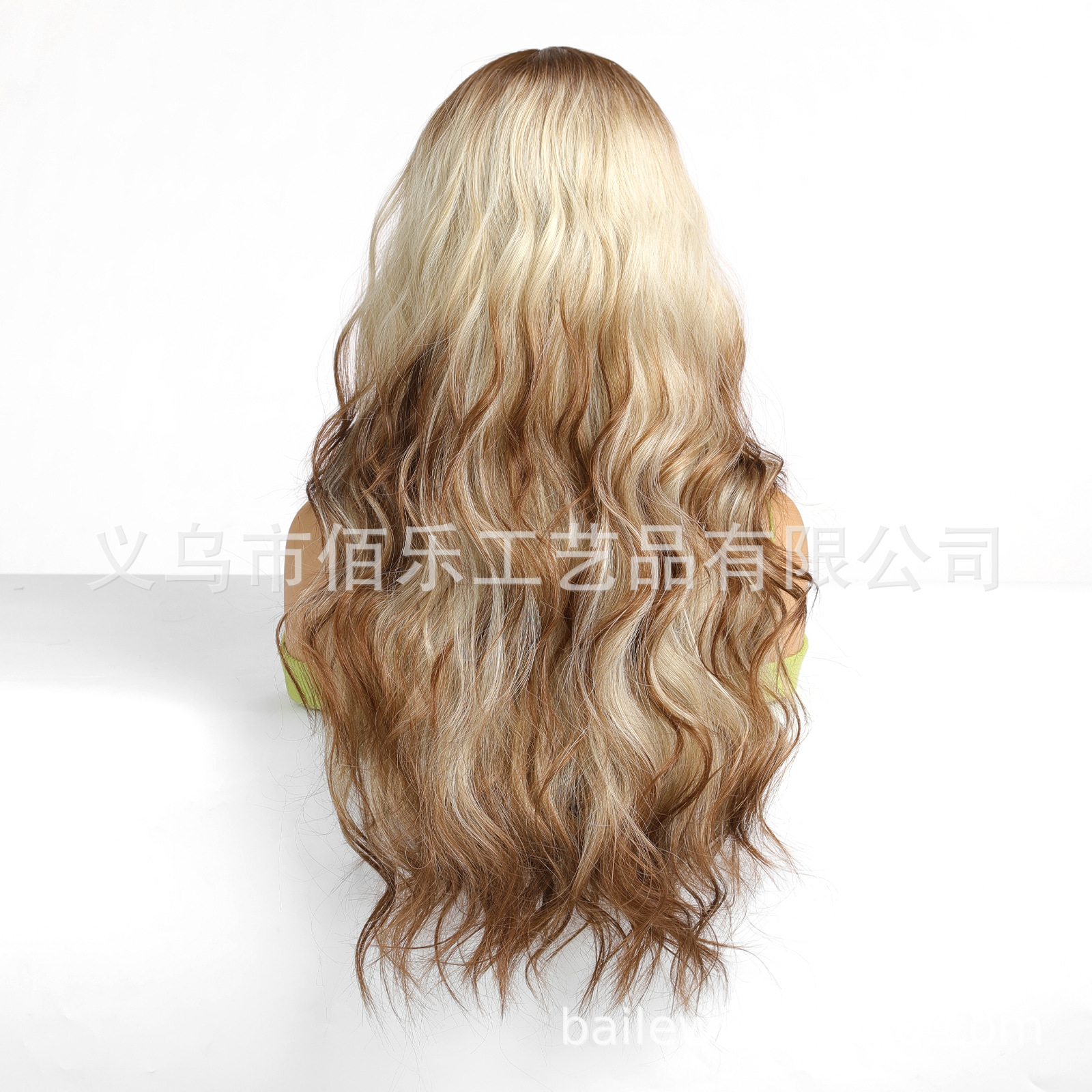 Peluca transfronteriza europea y americana, degradado marrón, cabello largo y rizado, cubierta de cabeza completa, fibra química, hair femenino, pintura de París, mancha de teñido