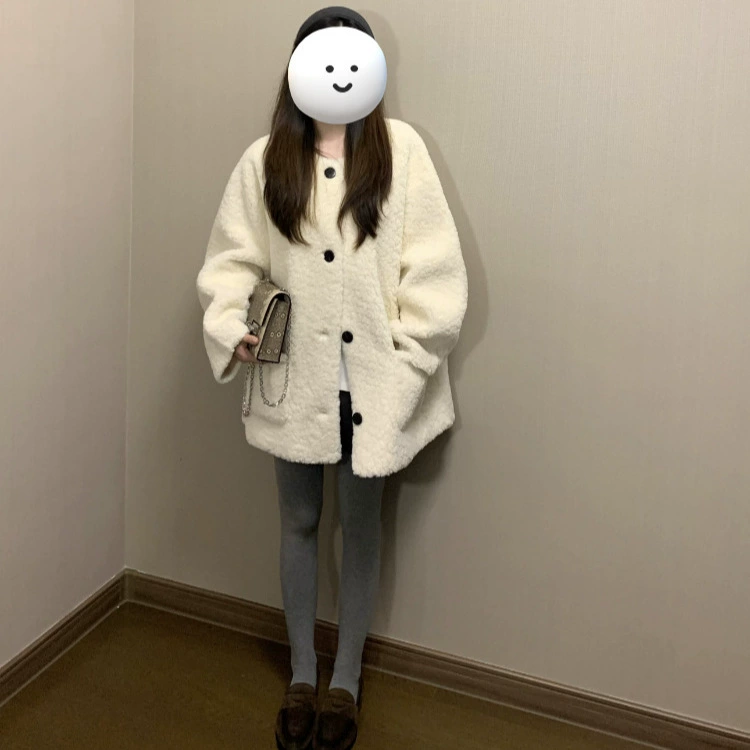 Ленивый ветер с круглым вырезом и шерстяной шерстью