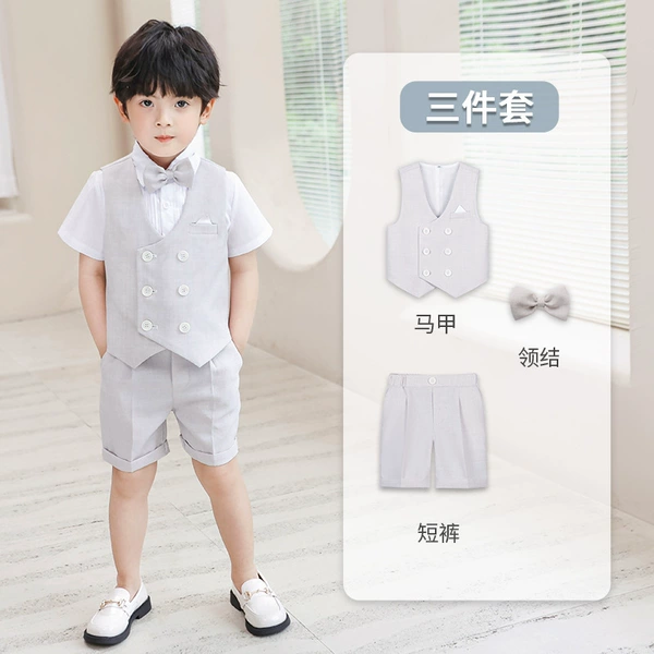 Set, vest, shorts, bow tie