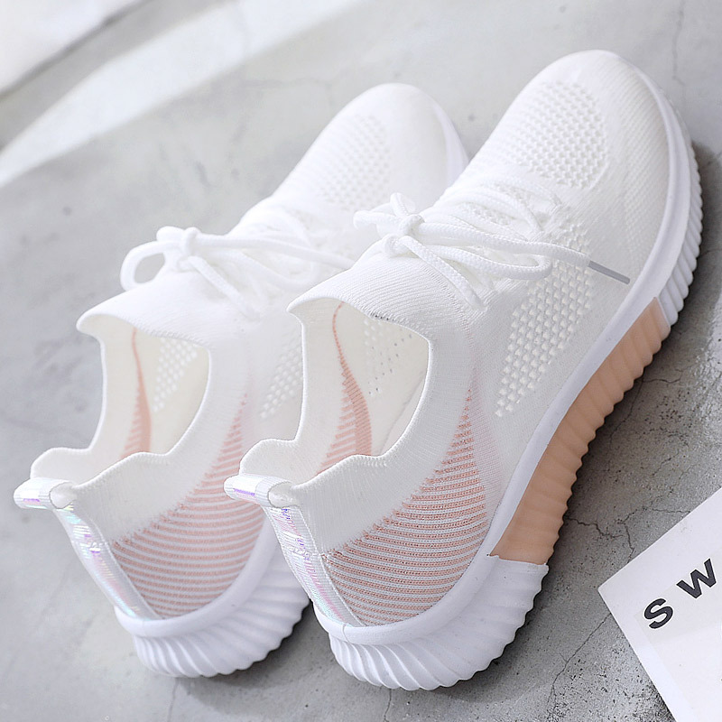 Spring and summer new pattern Old Beijing Cloth shoes lady White shoes summer leisure time Hollow ventilation run Mesh shoes Manufactor