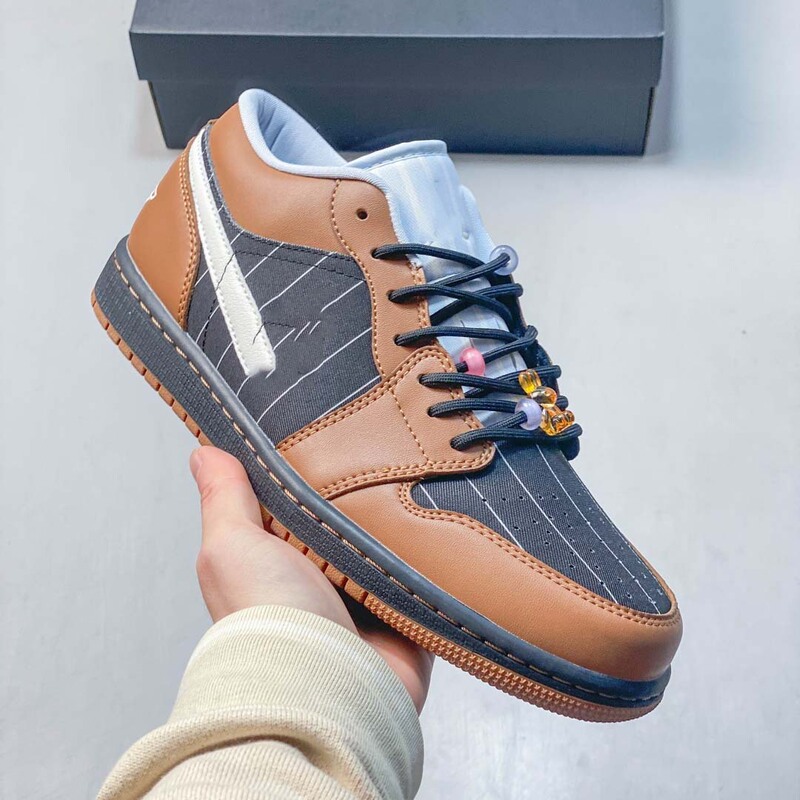 Original Aj1 Sneakers for Teenagers, Retro Basketball Shoes, Street Fashion Sports Shoes, Low-Top Casual Trendy Shoes for Men and Women Original Aj1 Sneakers for Teenagers, Retro Basketball Shoes, Street Fashion Sports Shoes, Low-Top Casual Trendy Shoes for Men and Women