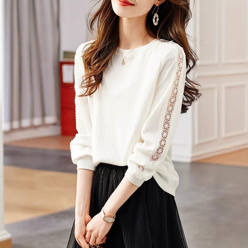 Round Neck Cut Out Long-Sleeved T-Shirt for Women Autum 2025 Spring New Loose Women's Shirt Chiffon Slim Top