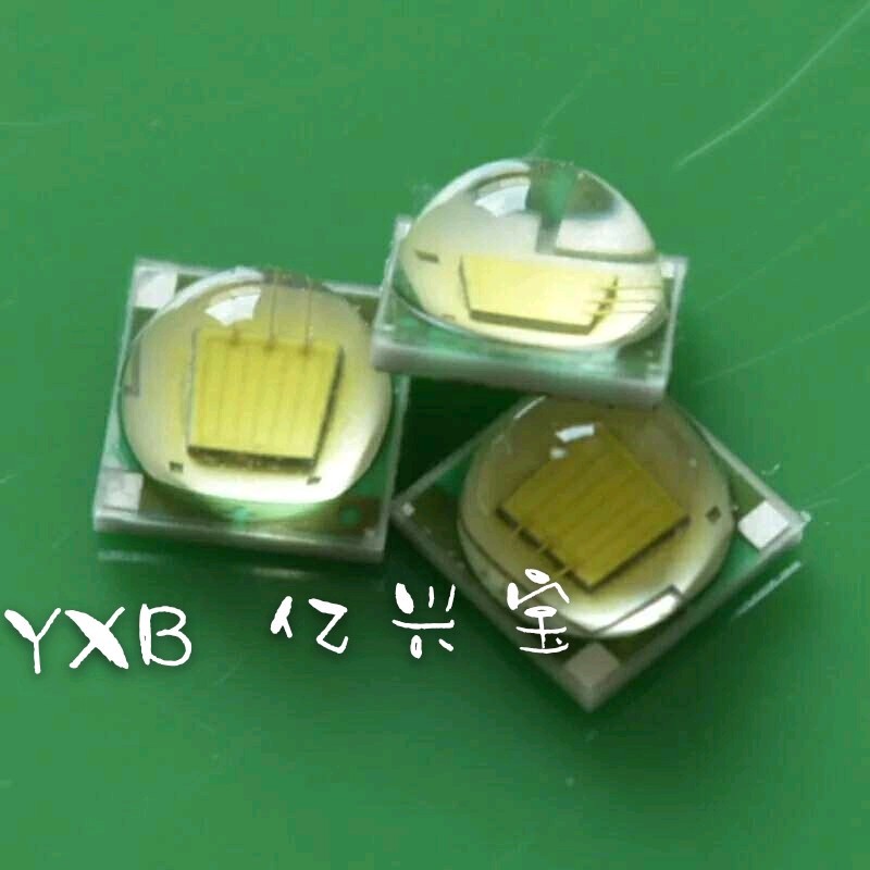 大功率3535凸头白色1—3w防科瑞国产3535凸头正白 手电筒照明灯珠
