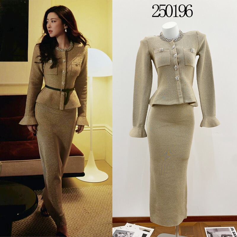 Zhu Zhu Celebrity-Inspired Sp Brand 2026 Early Spring New Luxurious Gold Faux Two-Piece Slim-Fit Rhinestone Dress