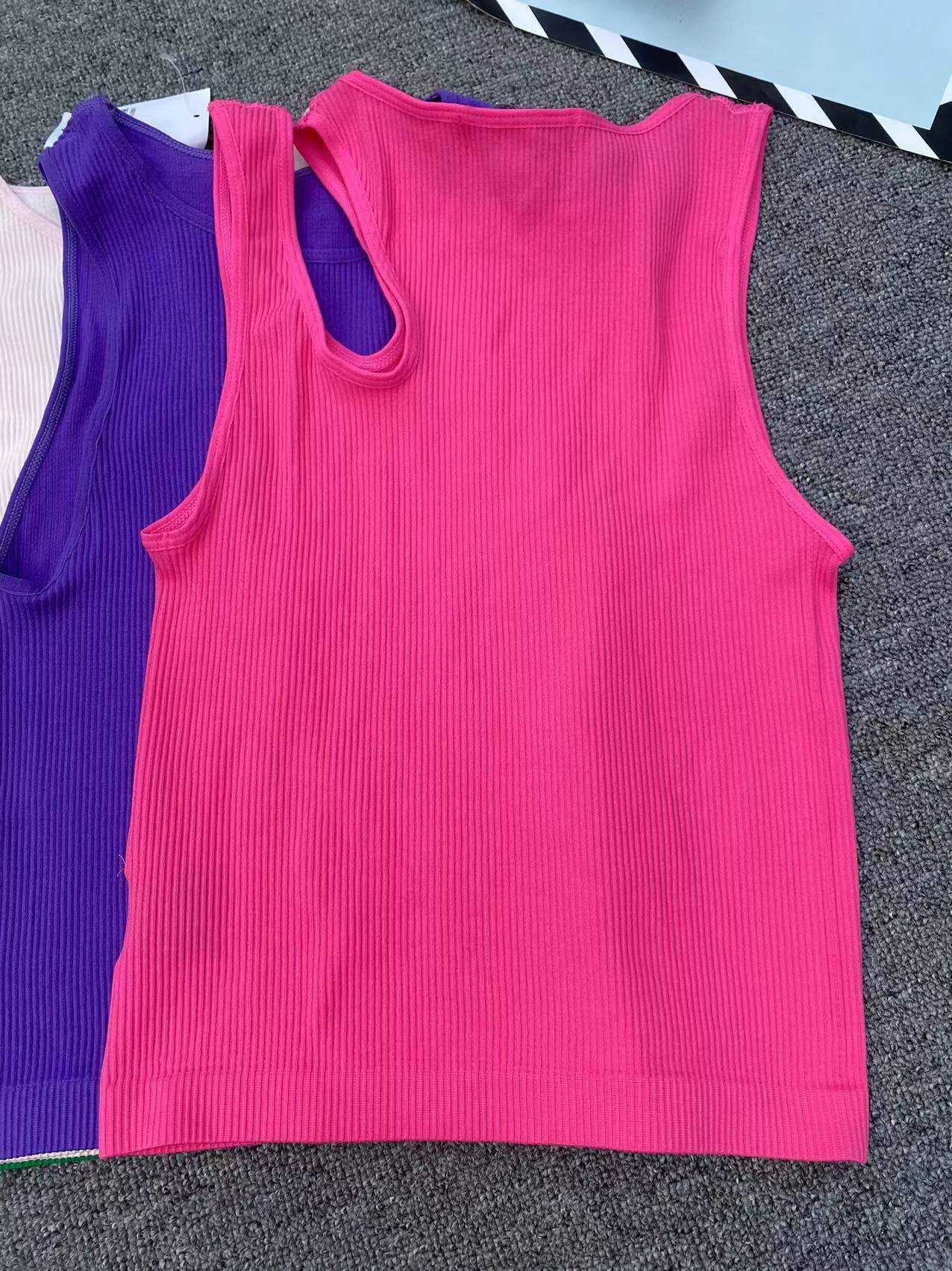 Exportación nuevo chaleco sin costuras de gran tamaño elástico cómodo ropa exterior superior al por mayor