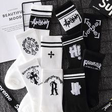 袜子男春秋季中筒袜男潮学生百搭长袜吸汗透气长筒男袜黑白跨境代