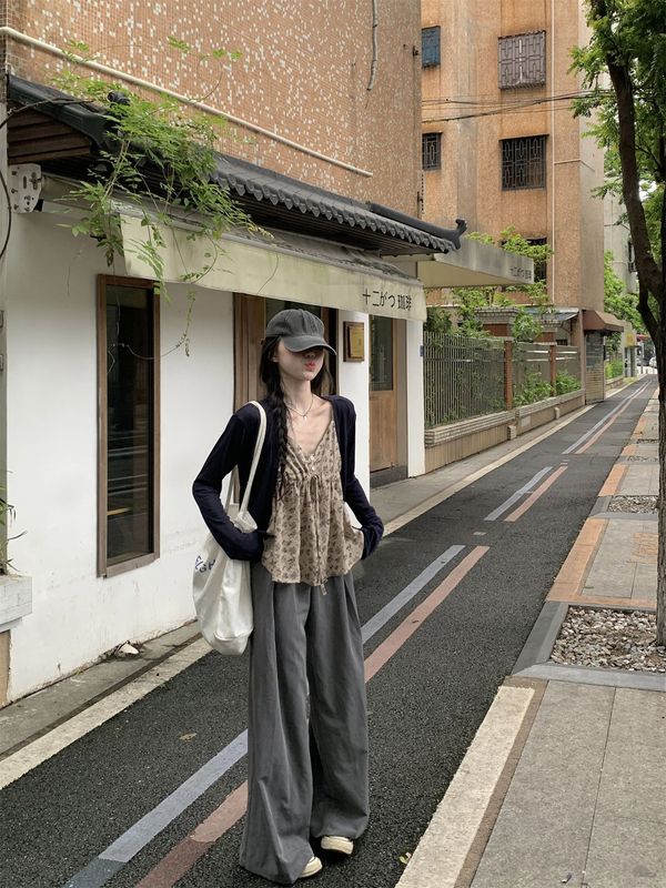v领碎花吊带背心女夏季新款韩系设计感百搭宽松显瘦无袖上衣|undefined