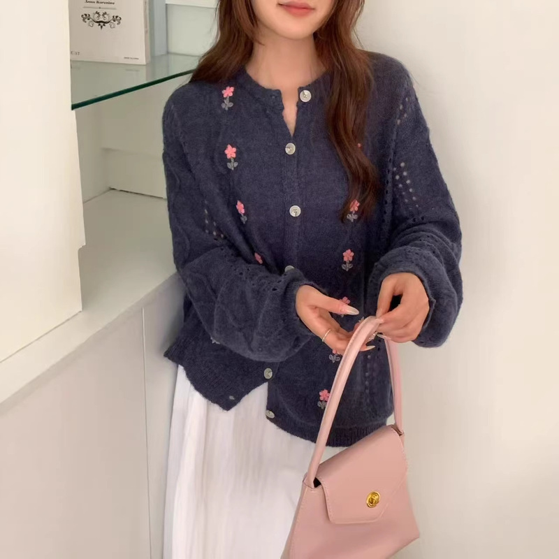 Korean Dongdaemun Spring New Versatile Fashion Handmade Floral Elegant Hollow-Out Designer Knitwear for Women