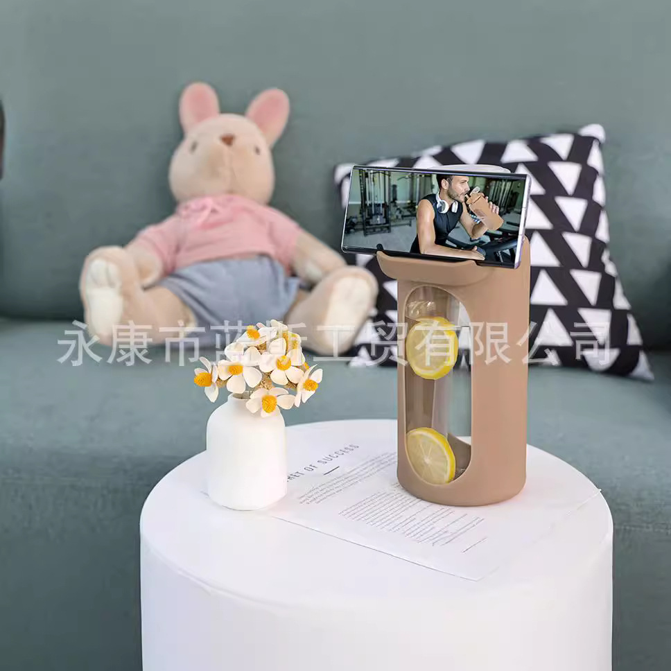 Potente Fuente de la fábrica 64 oz taza cristal con funda silicona doble bebida cubierta gran capacidad deportes al aire libre hervidor al por mayor
