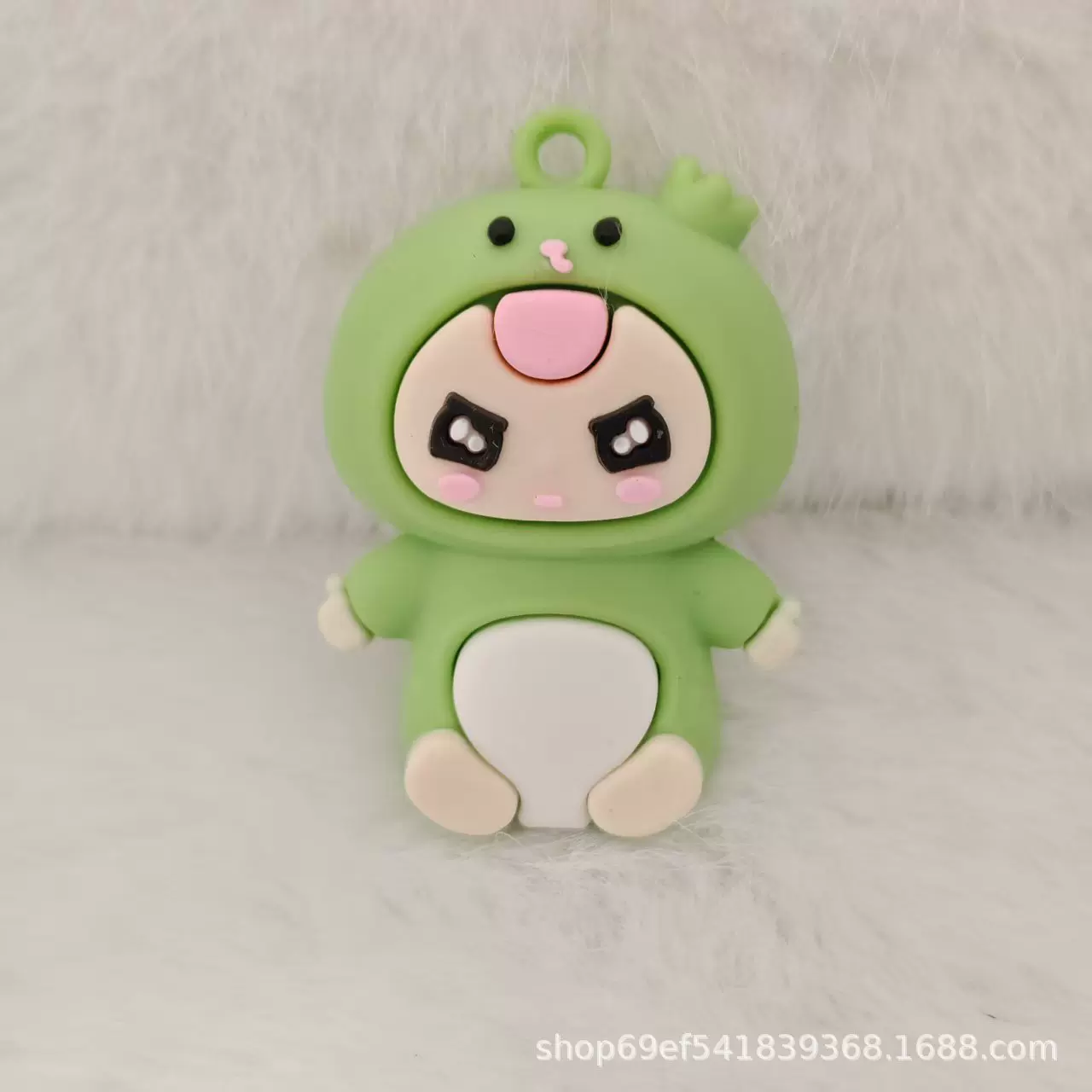 卡通diy便装系列娃三岁公仔钥匙扣书包挂饰pvc可爱小熊包包挂件