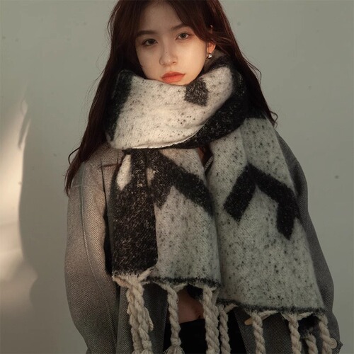 Mohair braided scarf for women Korean new winter shawl thickened high-end warm plush scarf trendy