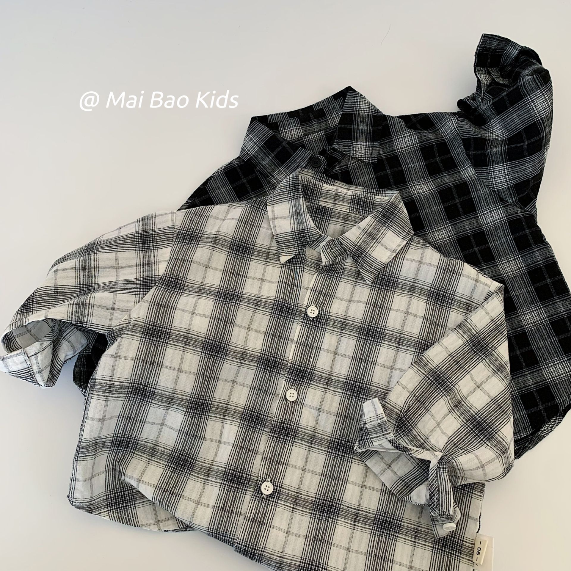 Camisa para niños Maibao 2025 primavera para niños nueva camisa a cuadros retro versión coreana de la camisa de solapa de todo fósforo