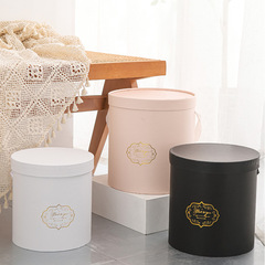 Set of three buckets wholesale packaging box round portable flower tube three-piece set large, medium and small bucket white flower arrangement box