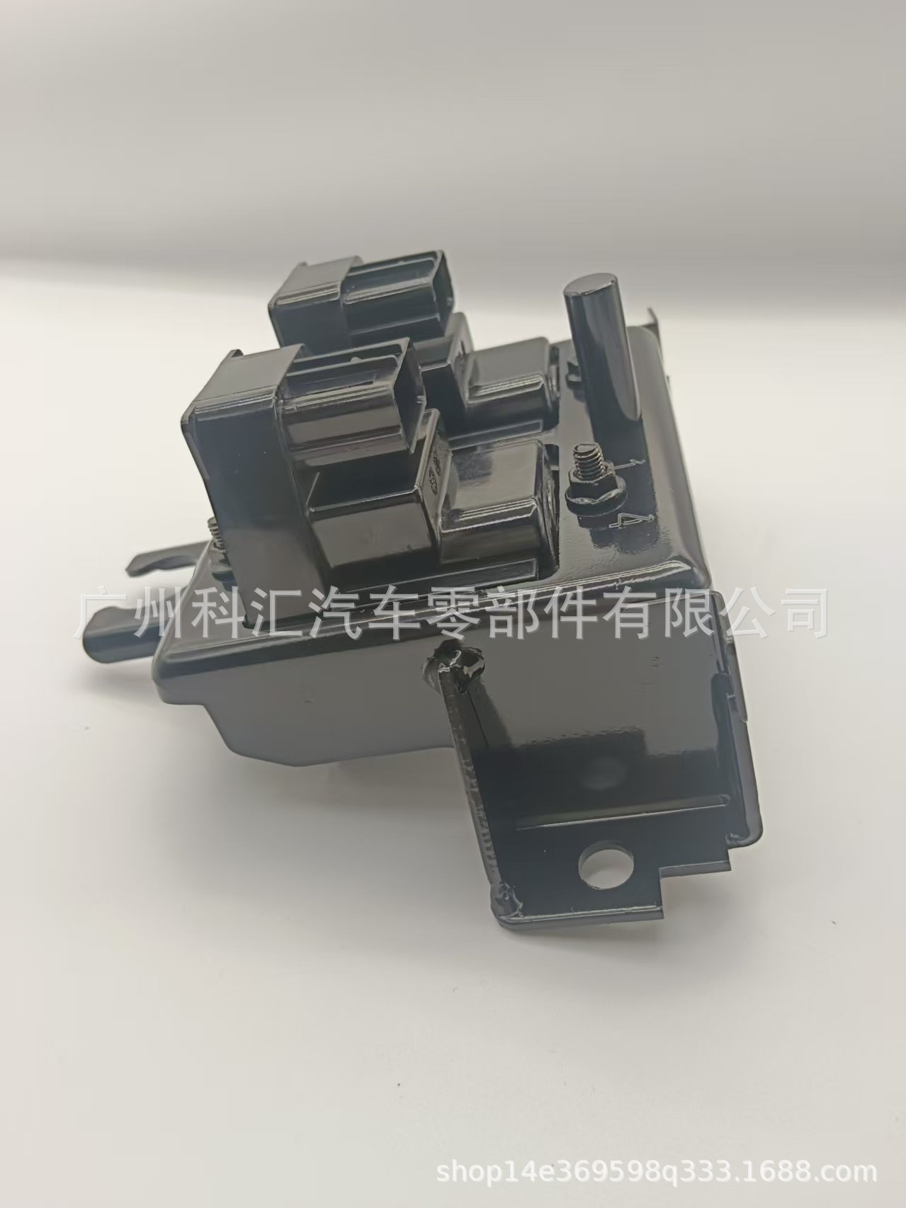 Cross-border factory price ignition coil UF343 BP4W1810XA BP4W1810XB BP4W1810XB9U