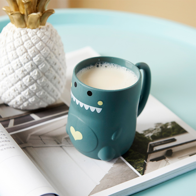 ��ͨ�ֱ�С������ͯ������ˤ�����׶�԰ˢ�����ڱ���������ϴ����