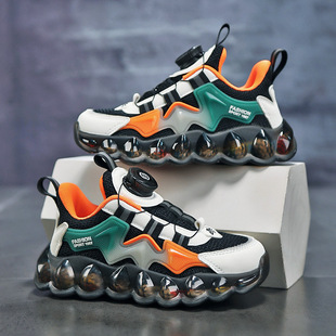 ��ͯЬ��2024�����¿ͯ�\��Ь�к�ͯЬ���D�~�۾W��͸�⳱�ļ�