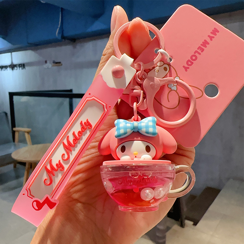 2026年新作正規品サンリオクロミぬいぐるみキーホルダー女性向け可愛いハローキティぬいぐるみカメラ小物