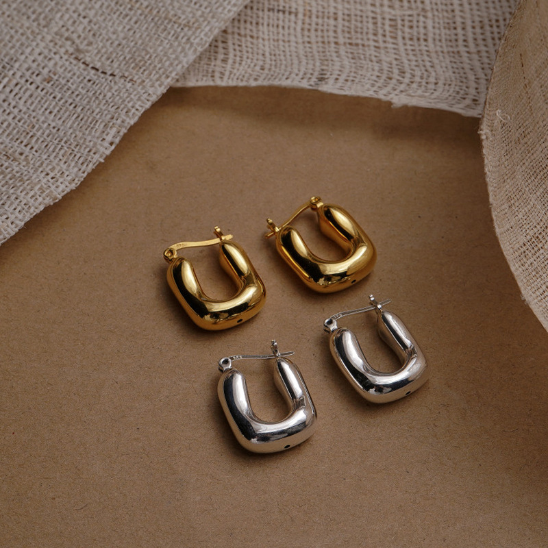 1 Pair Quantity Daily Occasion 1 Pair Casual Simple Style U Shape Plating Copper Silver Plated Earrings