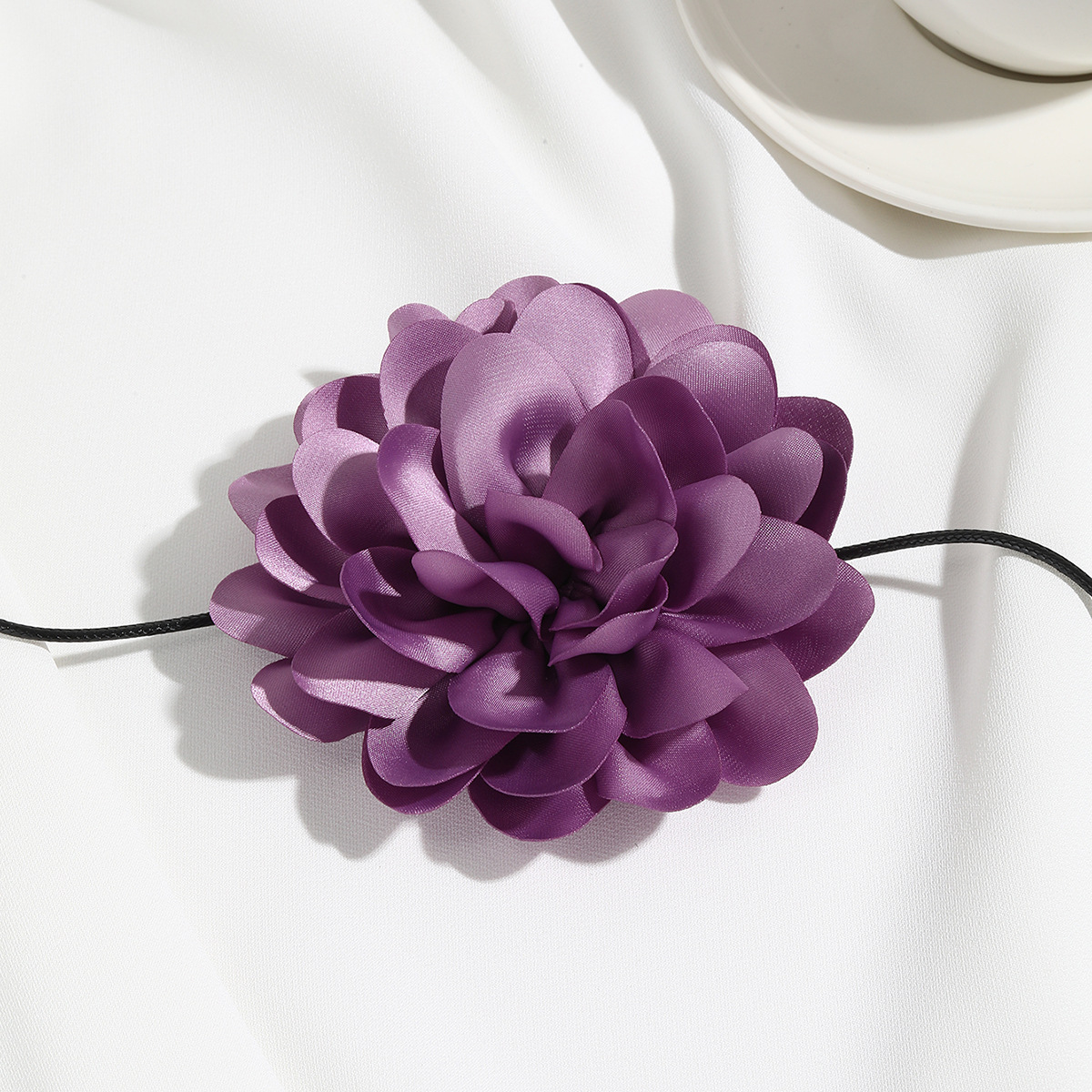 collana di fiori fantasma in vendita calda collana di rose in tessuto con fiori in pizzo collana di fiori_voghion.com