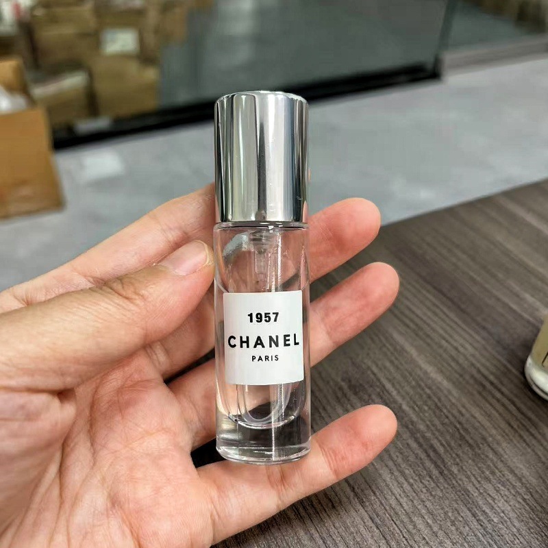 10ML15ML卡口分装瓶便携式玻璃喷雾香水瓶空瓶按压式胡桃木榉木盖|undefined
