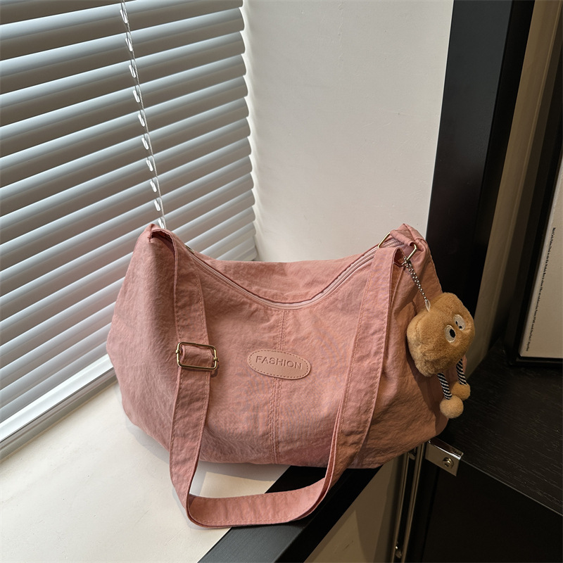 Versatile Solid Color Women's 2025 New Dumpling Trendy Shoulder Crossbody Casual Travel Large Capacity Bag_voghion.com