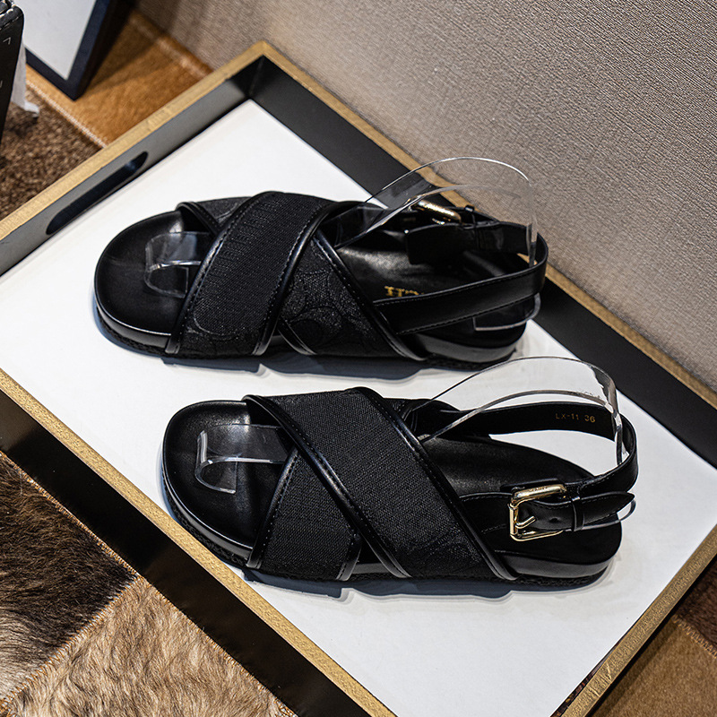 Sandales à semelles épaisses pour femmes 2024 nouveaux vêtements d'extérieur d'été C sandales rehaussantes à brides croisées sandales pour femmes_voghion.com