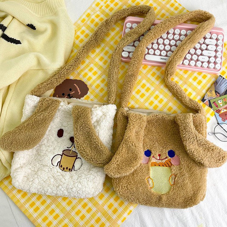 This autumn and winter hand-held bag with big ears, cute animal-embroidered fur, and a simple lambskin large-capacity student backpack undefined