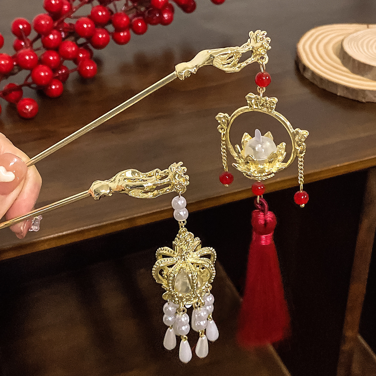 Estilo antiguo hanfu linterna borla horquilla luminosa Palacio mapache pequeña princesa tocado Palacio Lámpara paso sacudida horquilla accesorios para el cabello para mujeres