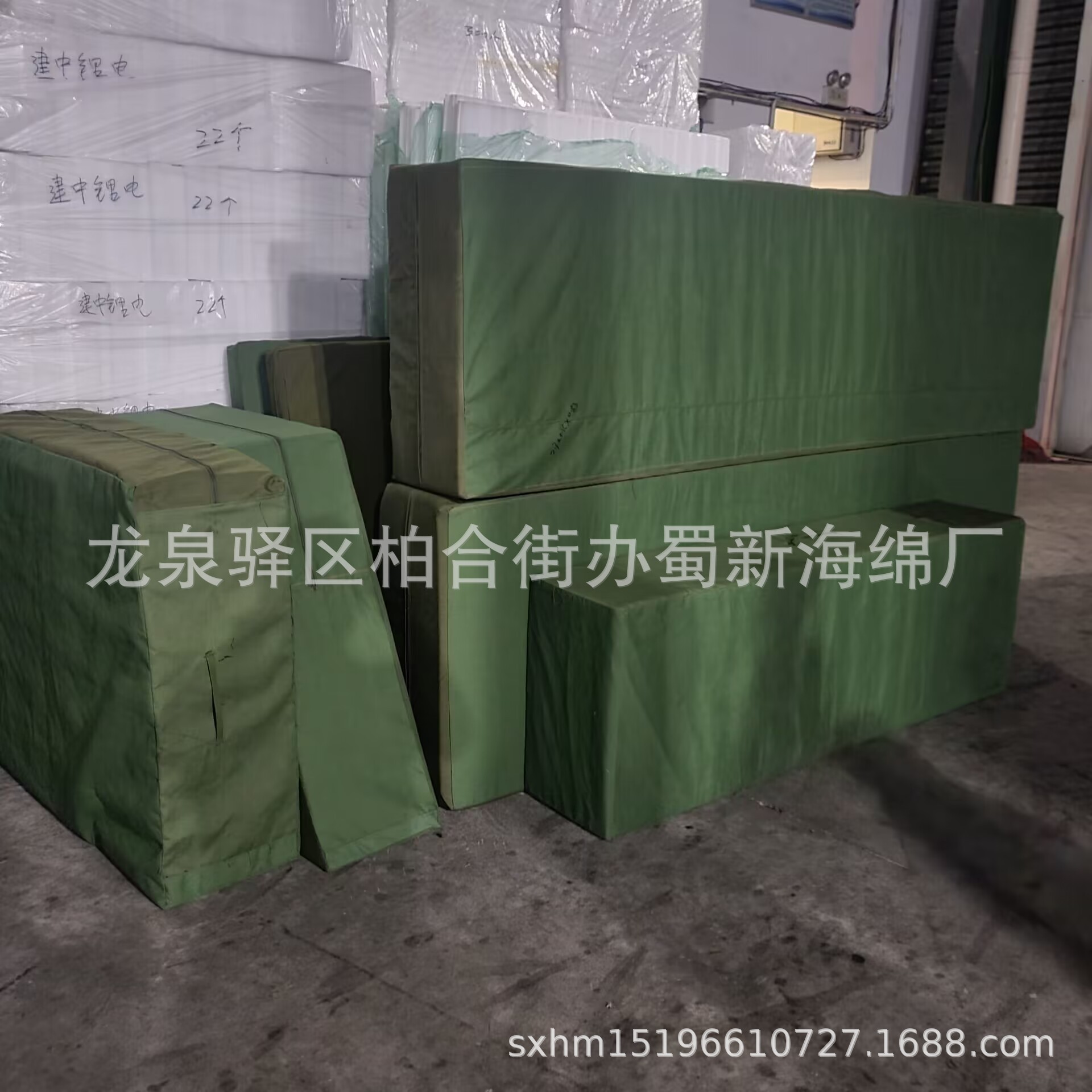 厂家供应20公分珍珠棉运动逃生垫/帆布套高密度逃生运动垫子