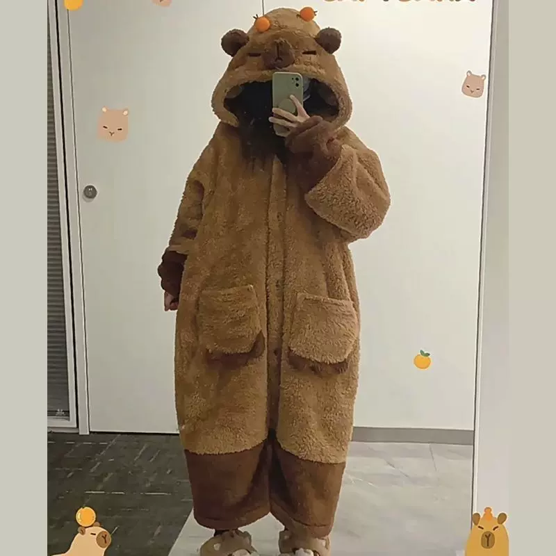 2025卡皮巴拉水豚冬季新款加厚睡袍可爱风珊瑚绒睡衣女家居服外穿