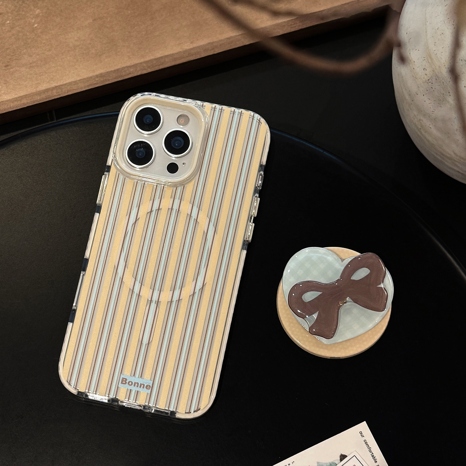 Lazo magnético a rayas retro para Apple 16ProMax funda para teléfono móvil 15Pro simple 14/13 nuevo 14PM