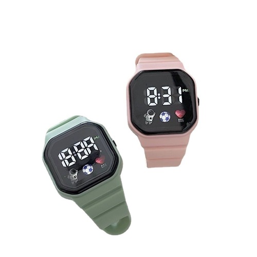 Astronaut watches for men and women, high-looking ins, simple and fashionable, middle and high school student parties, children's luminous electronic watches, trendy