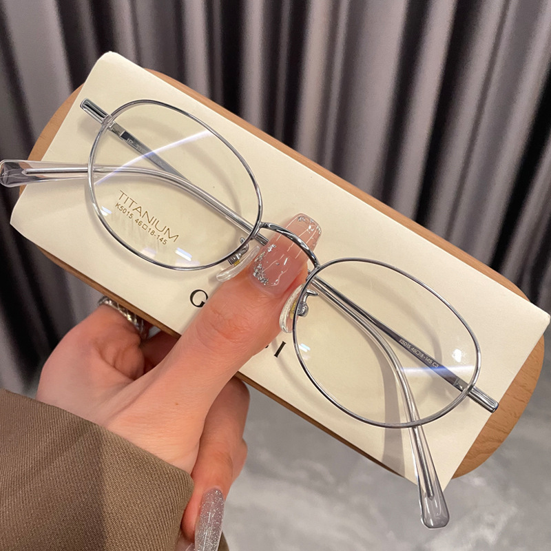 The height of the glasses is small frame pure titanium glasses myopia frame women's ultra light adjustable degree side widened round frame Danyang