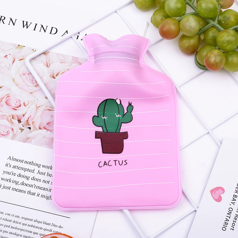 PVC Cartoon Hand Warmer Small Water Container, 11/16 cm, reusable hot/cold pack