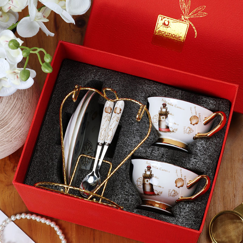 Tazas de café europeas y platos, set de té de la tarde, cerámica exquisita de alta calidad con cucharas de flores, set de tazas de té, caja de regalo