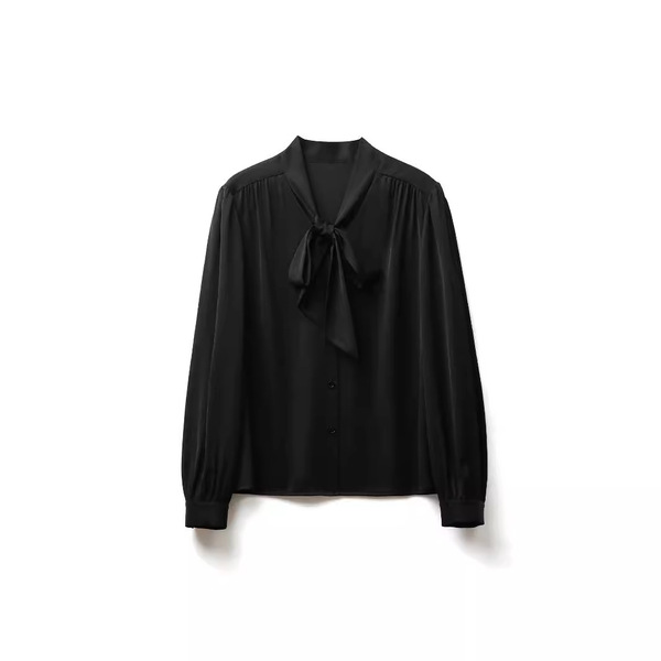 Autumn elegant shirt with bow