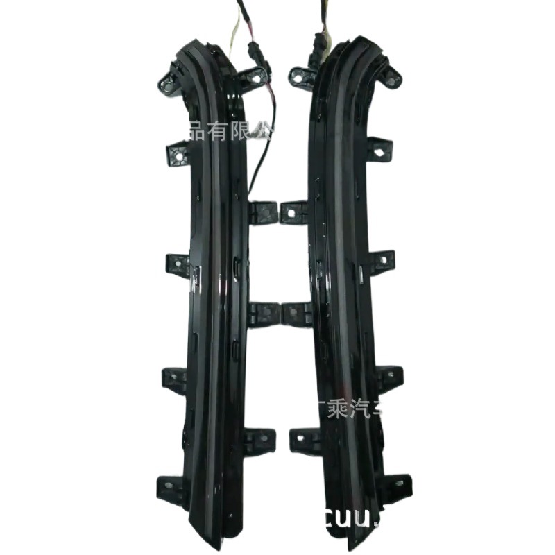 Aplicable a tengshi D9 modificado barba luz alfa mismo estilo mid-Net LED luz diurna Actualización y modificación del coche