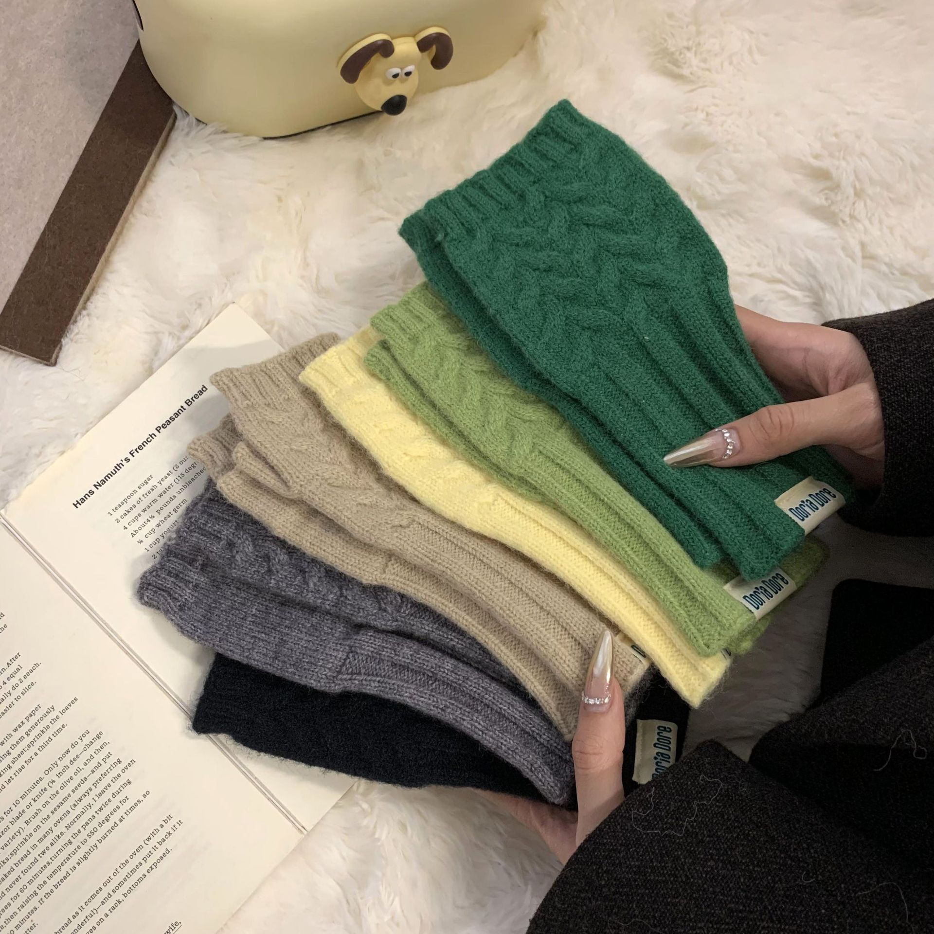 Guantes de medio dedo otoño y invierno nueva linda chica girando dedos de tela táctil tejido de lana mitad de muñeca caliente