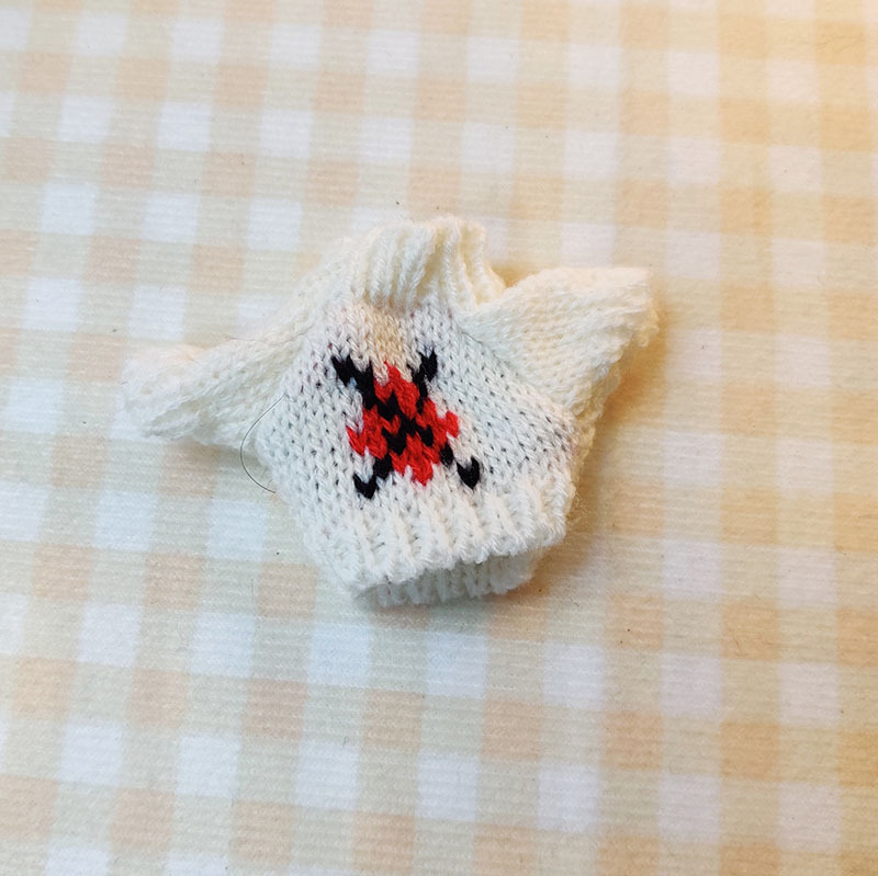 15cm ciego caja pull paño suéter pantalones macaron labubu colgante muñeca suéter Año Nuevo suéter lindo