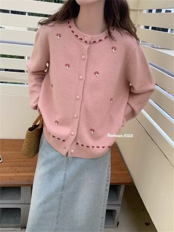 温柔韩系圆领针织开衫少女感2025秋冬新款宽松甜美减龄毛衣外套女|undefined