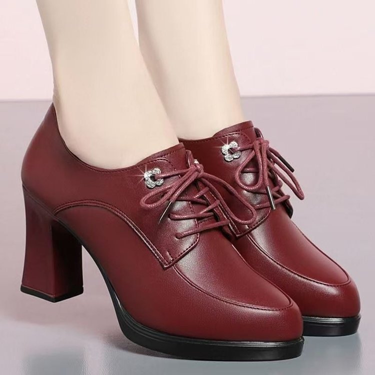 Versatile Lightweight High-Heeled Shoes, Middle-Aged Fashionable Loafers, Round-Toe Catwalk Shoes, 2025 New Lace-Up Flats, Women's Leather Shoes