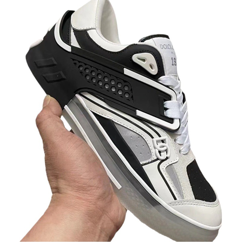 Zapatos deportivos casuales transpirables y perforados de moda coreana estilo DG, versión superior, para hombre, invierno 2025, zapatos blancos de moda europeos y americanos para mujer.