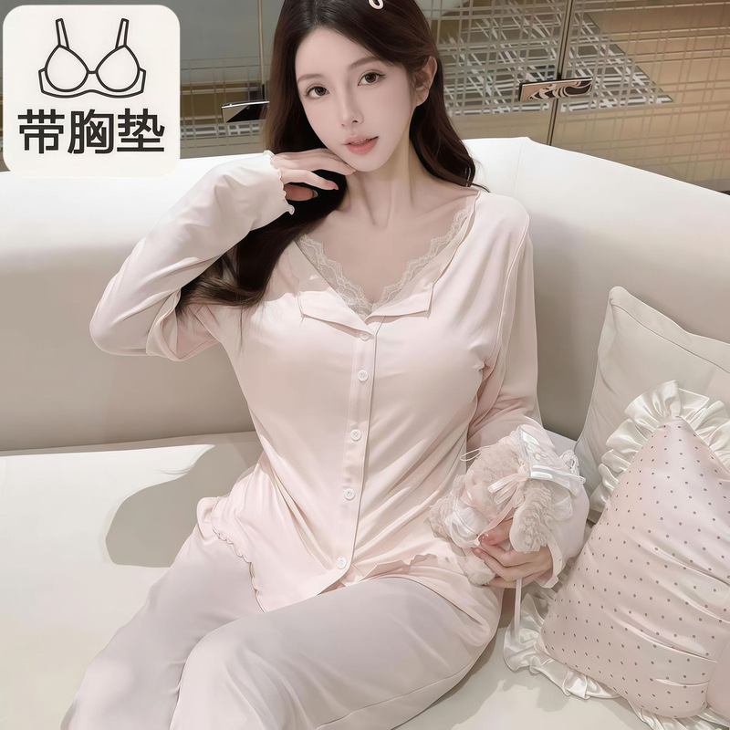 Sweet-style modal pajamas, suitable for wearing as outerwear, plus-size, long-sleeved, long pants, with built-in chest pads to prevent exposure, ideal for loungewear Sweet-style modal pajamas, suitable for wearing as outerwear, plus-size, long-sleeved, long pants, with built-in chest pads to prevent exposure, ideal for loungewear