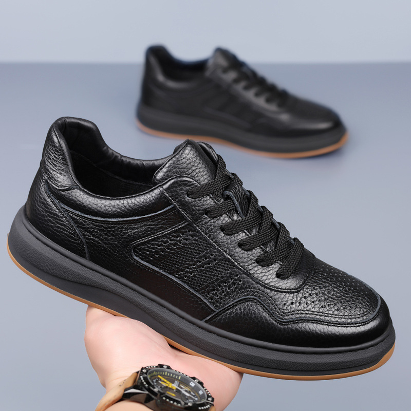 Piel de vaca de primera capa de verano nuevos hombres sandalias de cuero de cuero casual para hombres zapatos de hombre huecos perforados transpirables zapatos de hombre