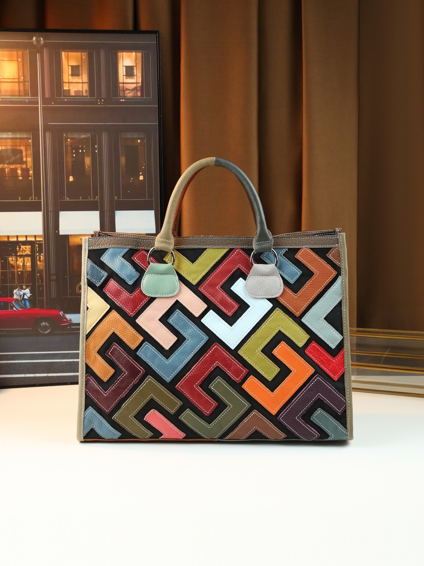 Retro Genuine Leather Handbag Large Capacity Women's Letter Bag_voghion.com