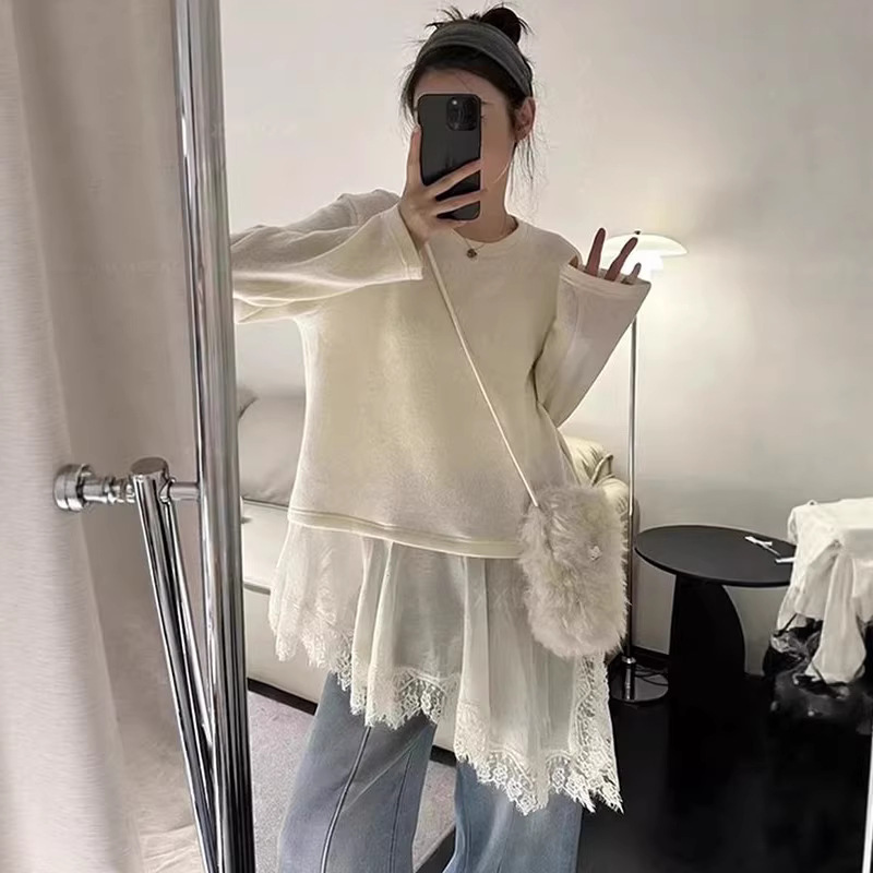 Korean Style Mid-Length Irregular Fake Two-Piece Lace Patchwork Long-Sleeve T-Shirt for Women, Slim Fit, Flattering Base Shirt, Trendy Top Korean Style Mid-Length Irregular Fake Two-Piece Lace Patchwork Long-Sleeve T-Shirt for Women, Slim Fit, Flattering Base Shirt, Trendy Top