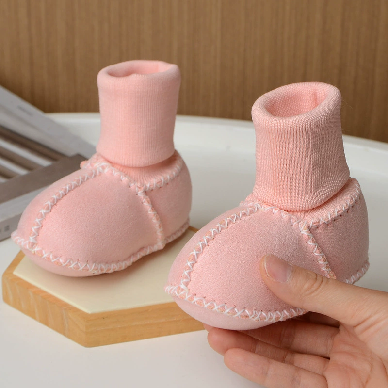 Детская обувь для малышей на мягкой подошве, зимняя теплая и дышащая универсальная детская обувь из искусственной козьей кожи для детей 0-1 года, носки для пола, домашняя обувь 9