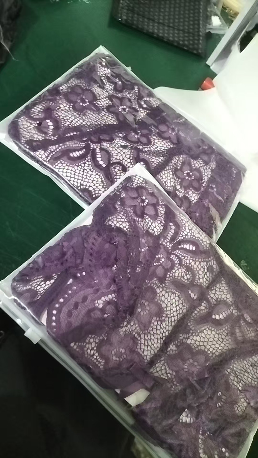 진한 보라색 [가슴 패드 없음]