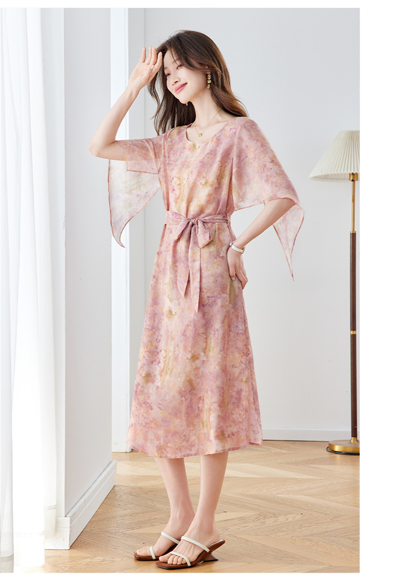 Đầm maxi nữ thắt eo in họa tiết hoa tay ngắn dáng suông che khuyết điểm — xanh lam, Màu hồng chi tiết 13